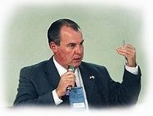 Profesor SERGIO CEDRES - Relacionista Público - Presidente ALARP  2003 - 2004